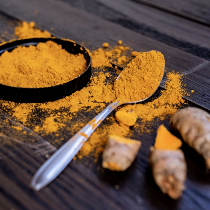 A Detailed Guide To Making Turmeric Starch At Home